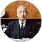 Sharp's founder, Tokuji Hayakawa, establishes a metal works in Tokyo.